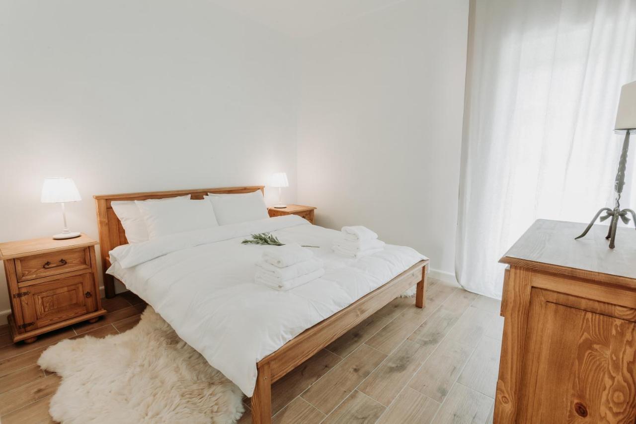 Apartament Jodelka Щирк Екстериор снимка