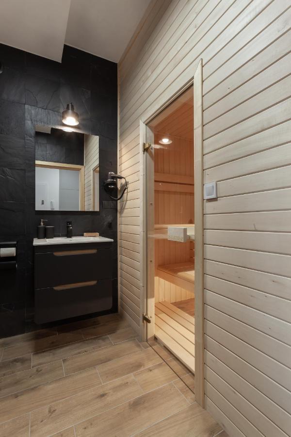 Apartament Jodelka Щирк Екстериор снимка