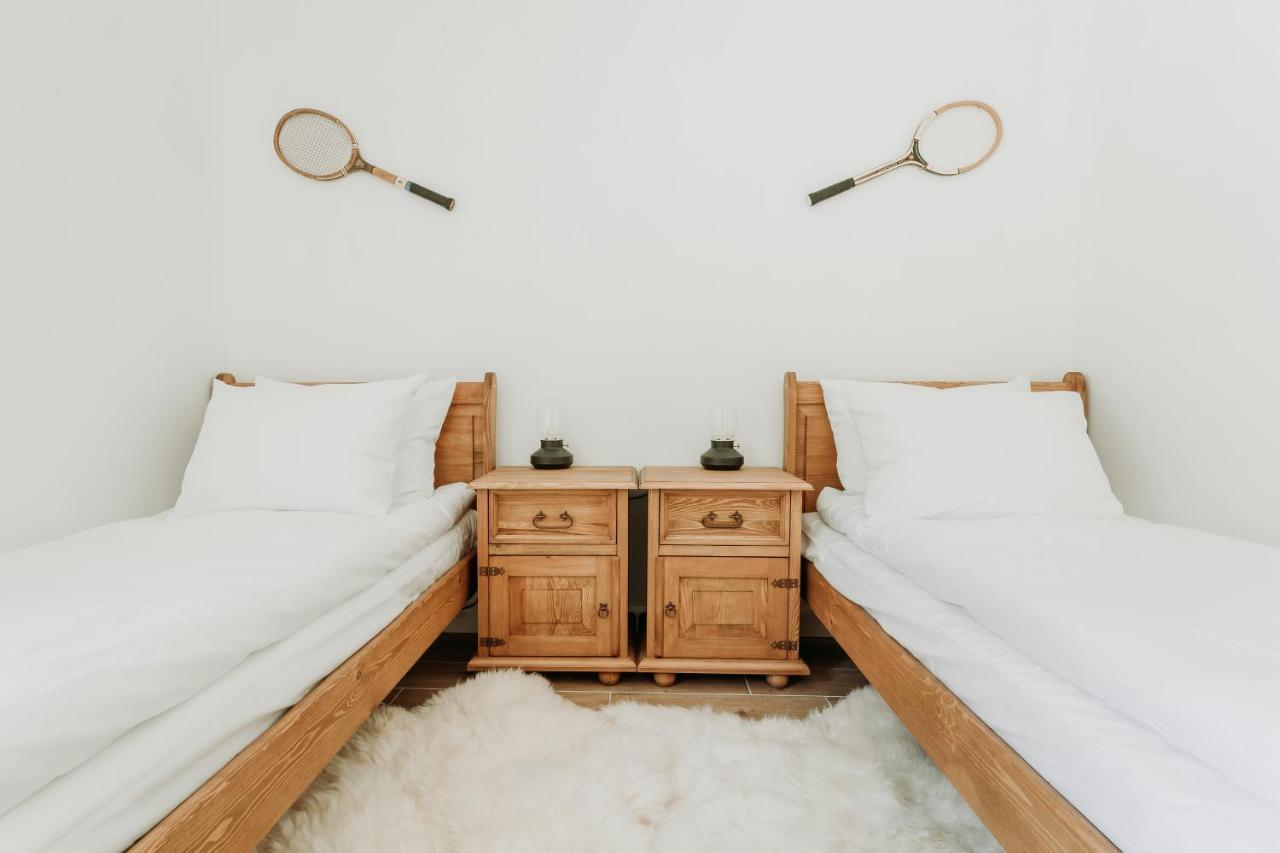 Apartament Jodelka Щирк Екстериор снимка