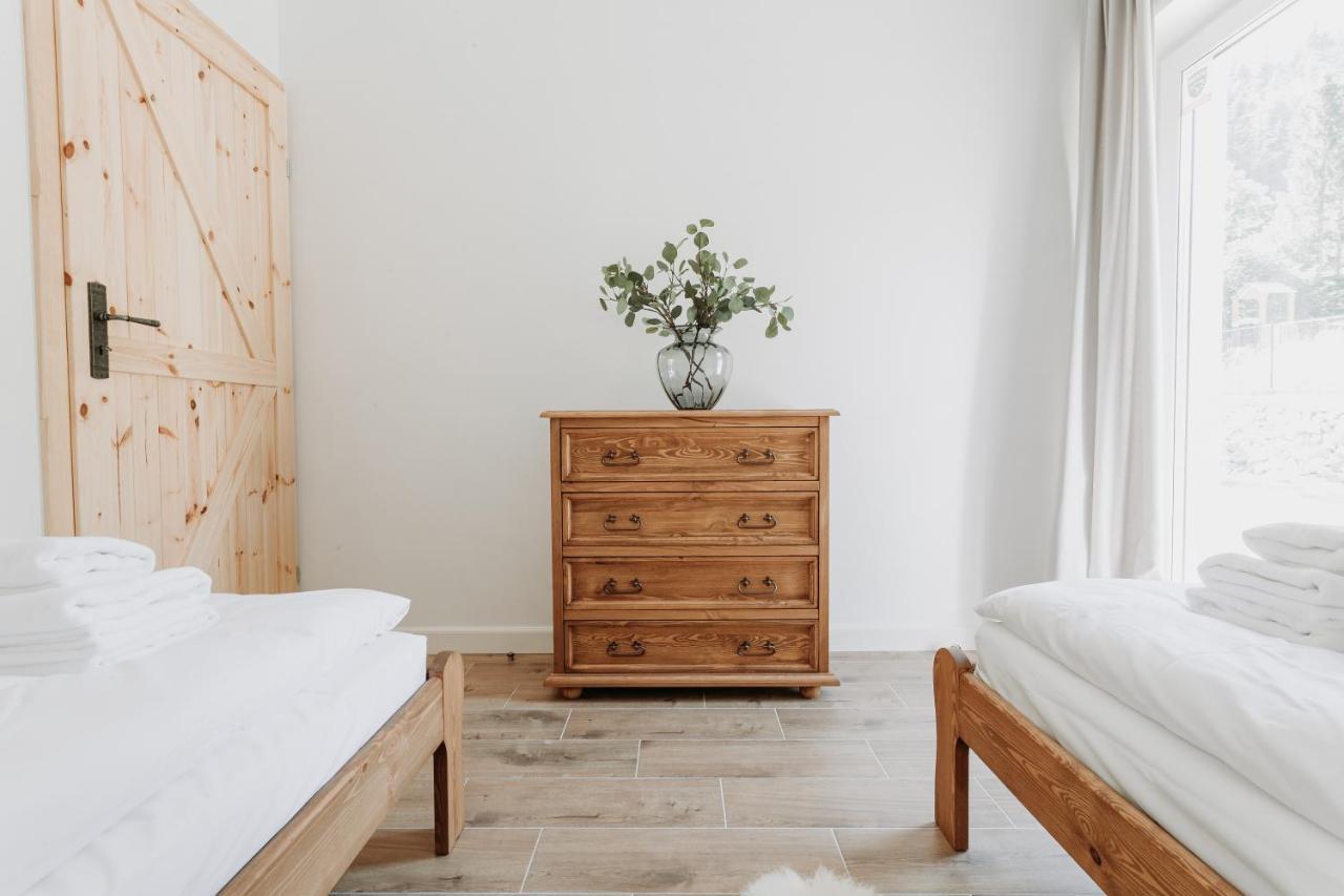 Apartament Jodelka Щирк Екстериор снимка